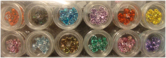 12 Barattolini Rose 3D in metallo oro